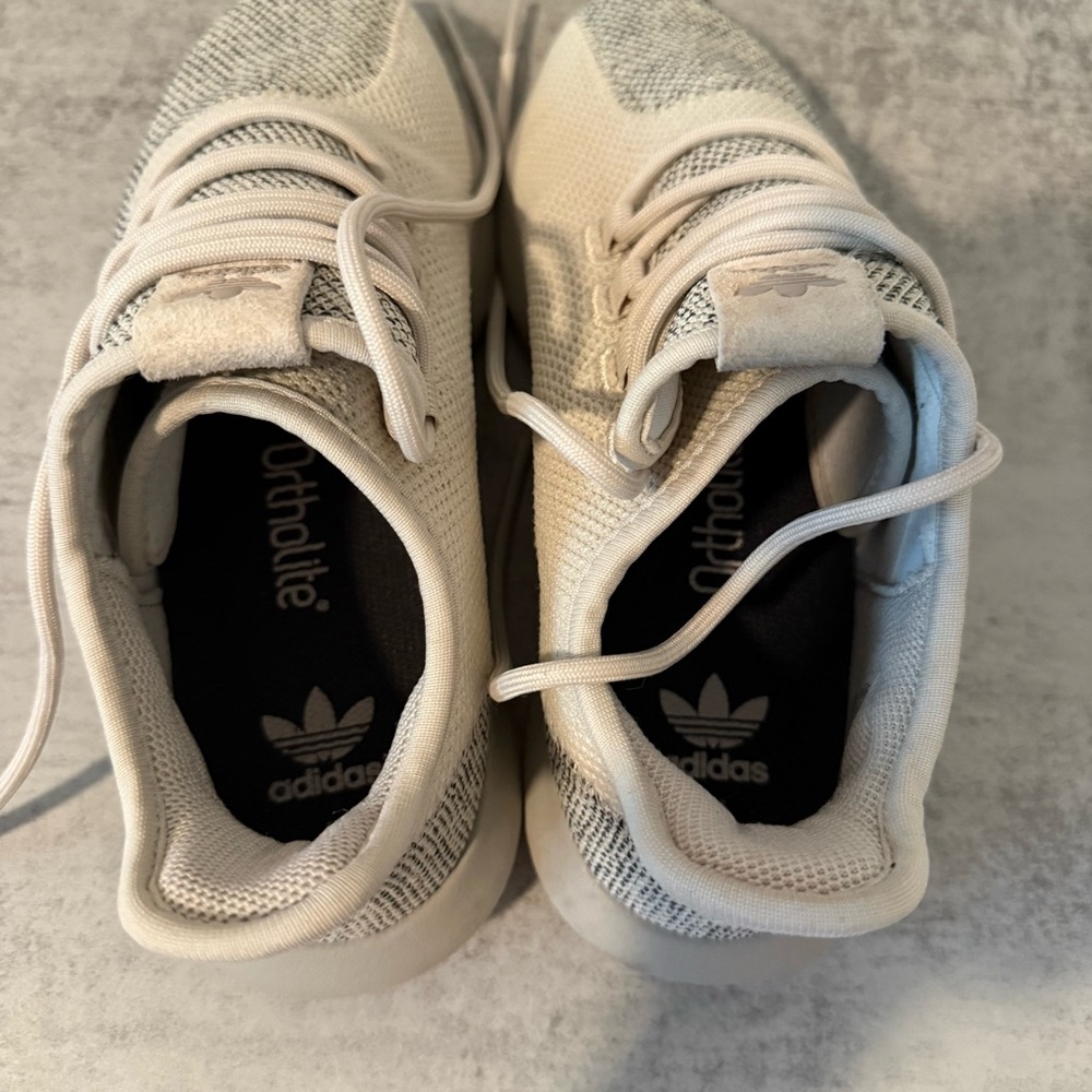 Adidas Cream and Gray Knit Lace-Up Sneakers Size 5 in Youth - Picture 6 of 7